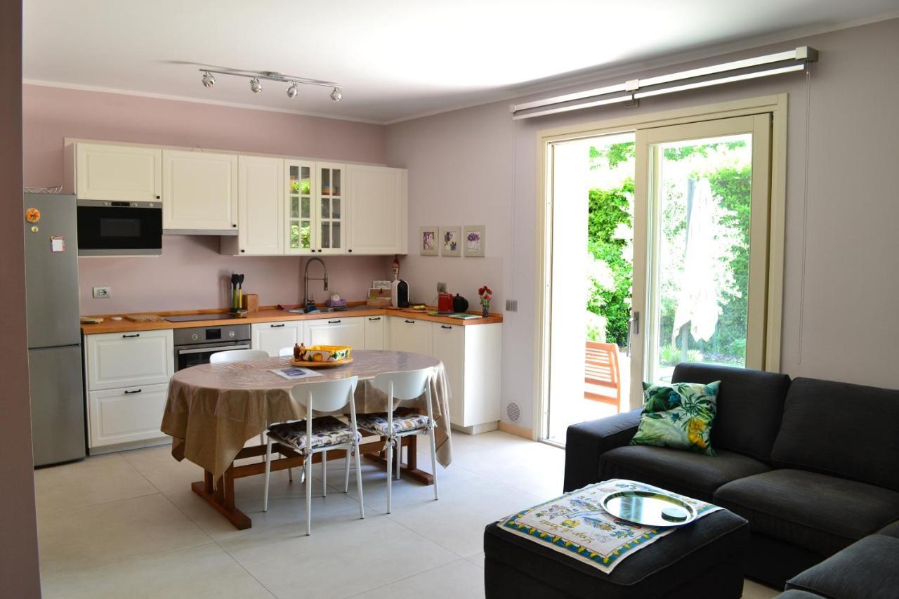 Apartmán La Bella Italia Desenzano del Garda Exteriér fotografie