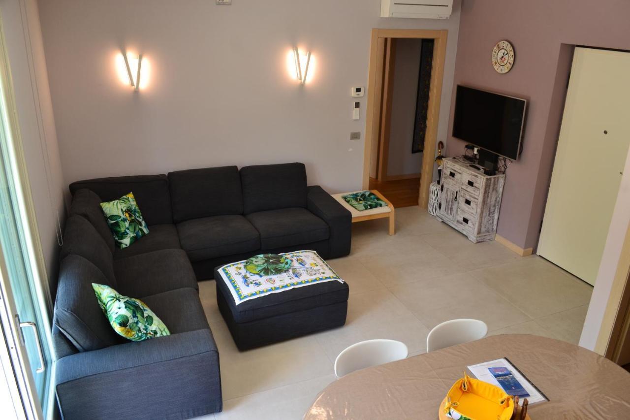 Apartmán La Bella Italia Desenzano del Garda Exteriér fotografie